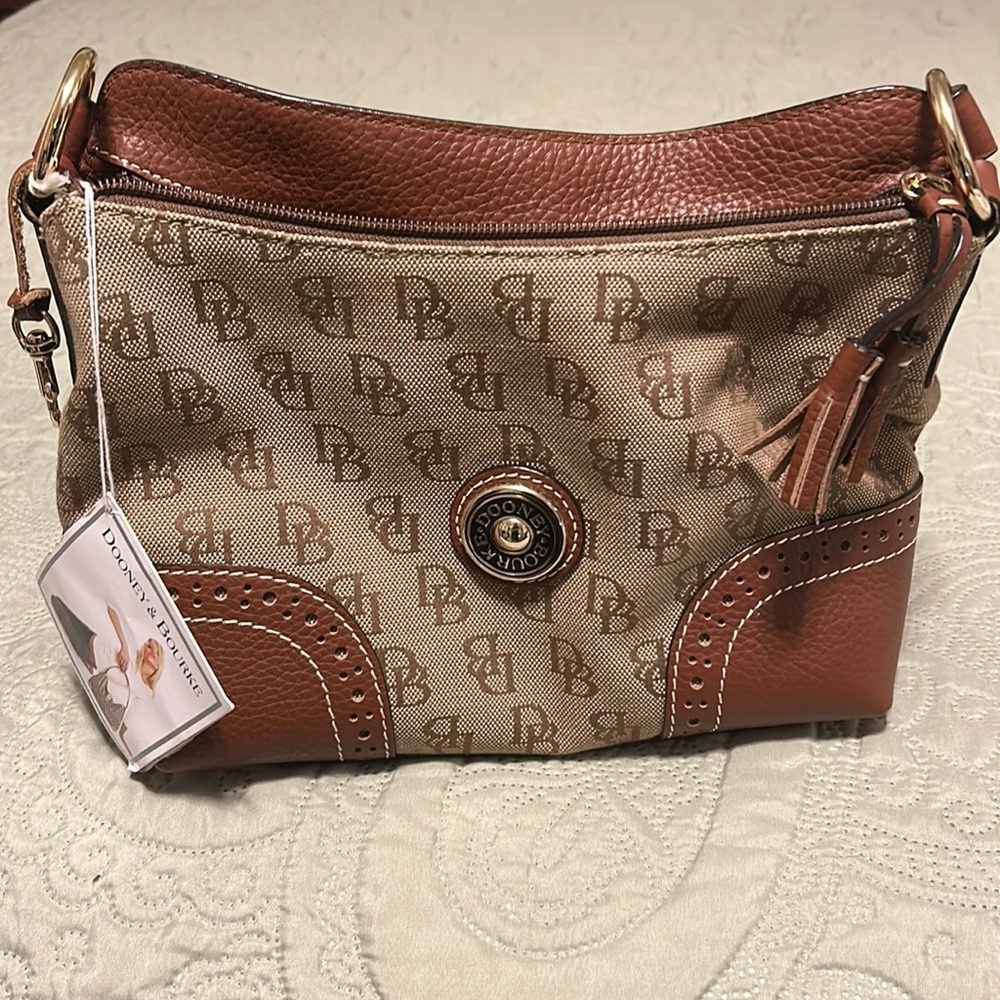 Dooney & Bourke Purse